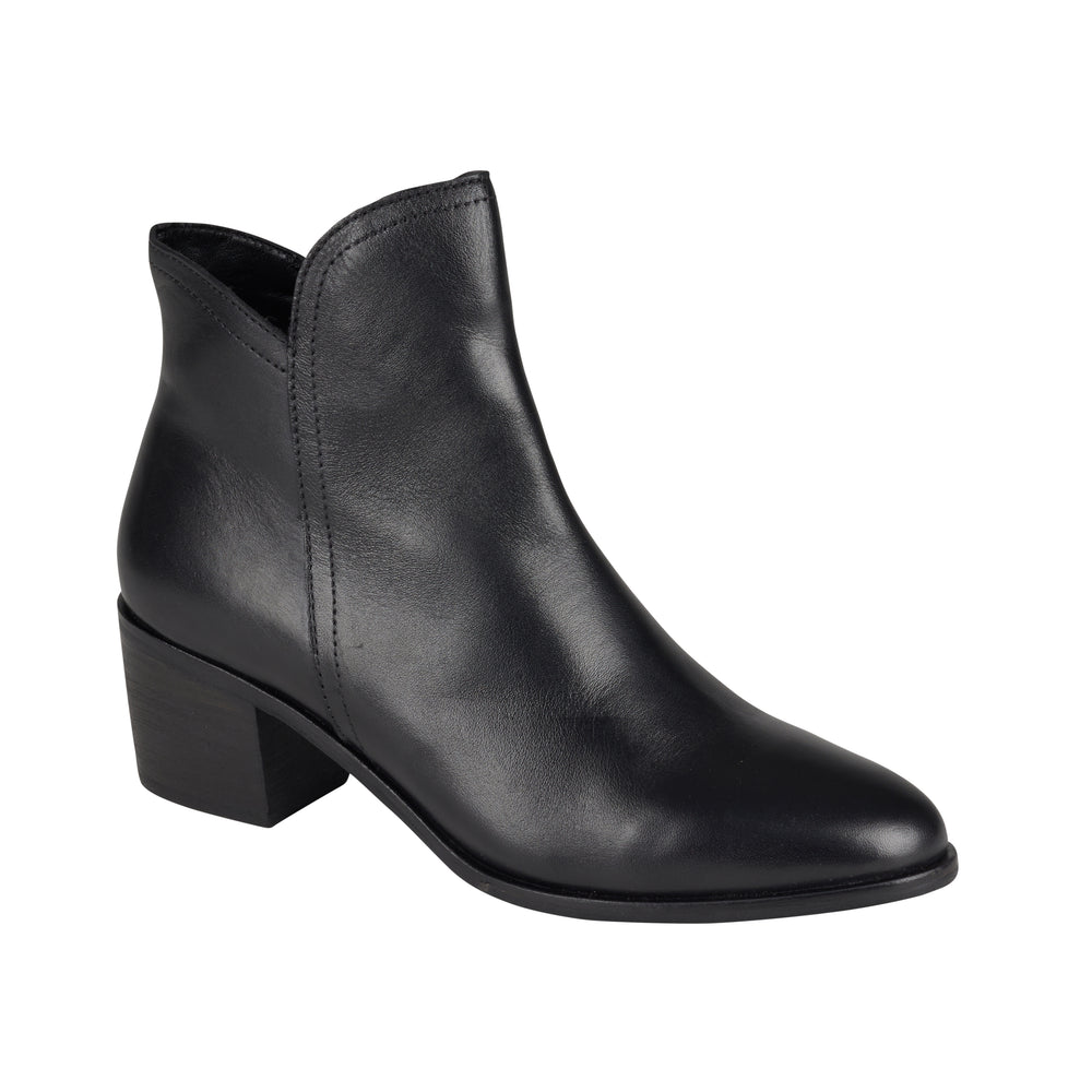 Buy quality Kale - Black Ankle Boots from Kaysi